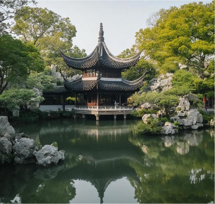 麻城雪枫餐饮有限公司